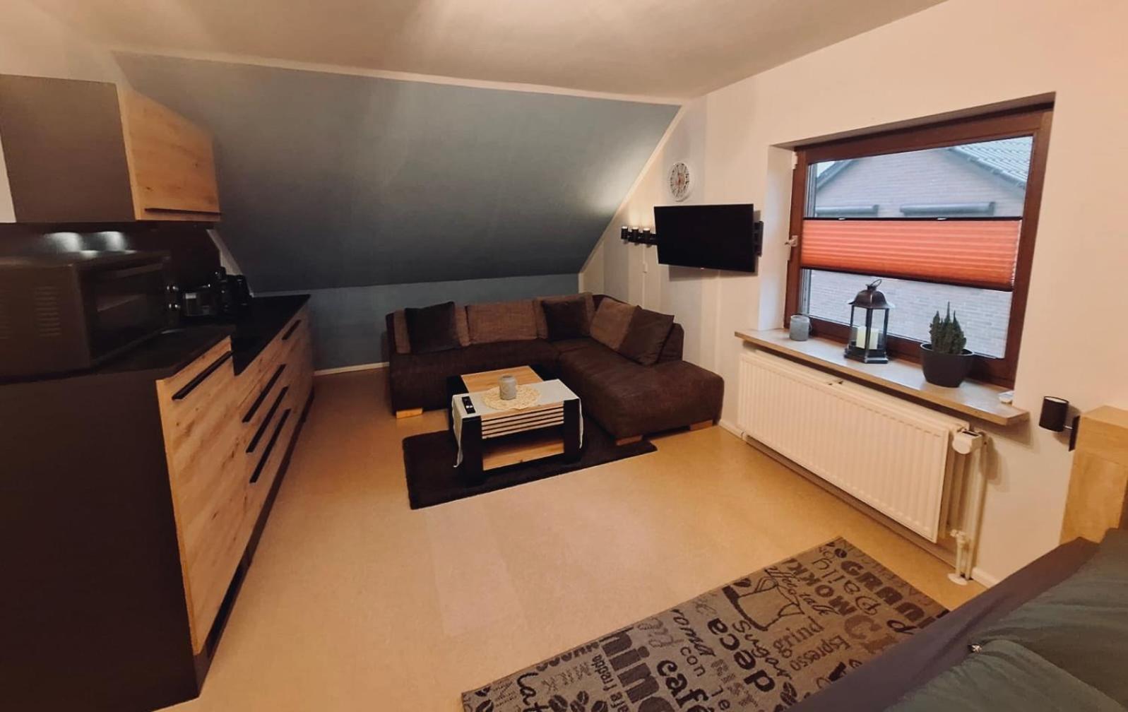 Homestay Grosse Ferienwohnung In Der Naehe Von Hamburg *